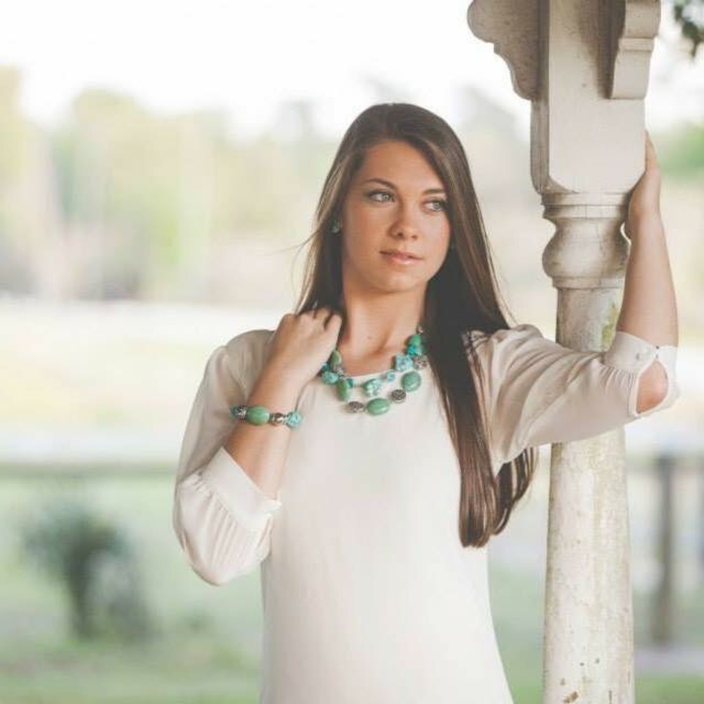 White dress with 3/4 length sleeve